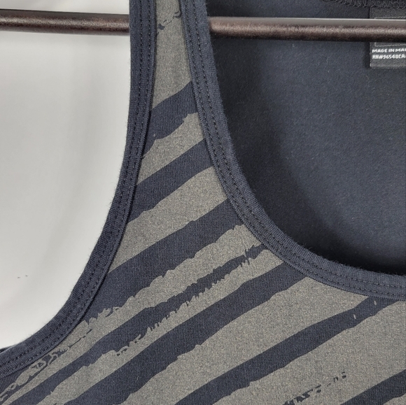 Oakley Tank Top #328 Size S - Picture 4 of 9